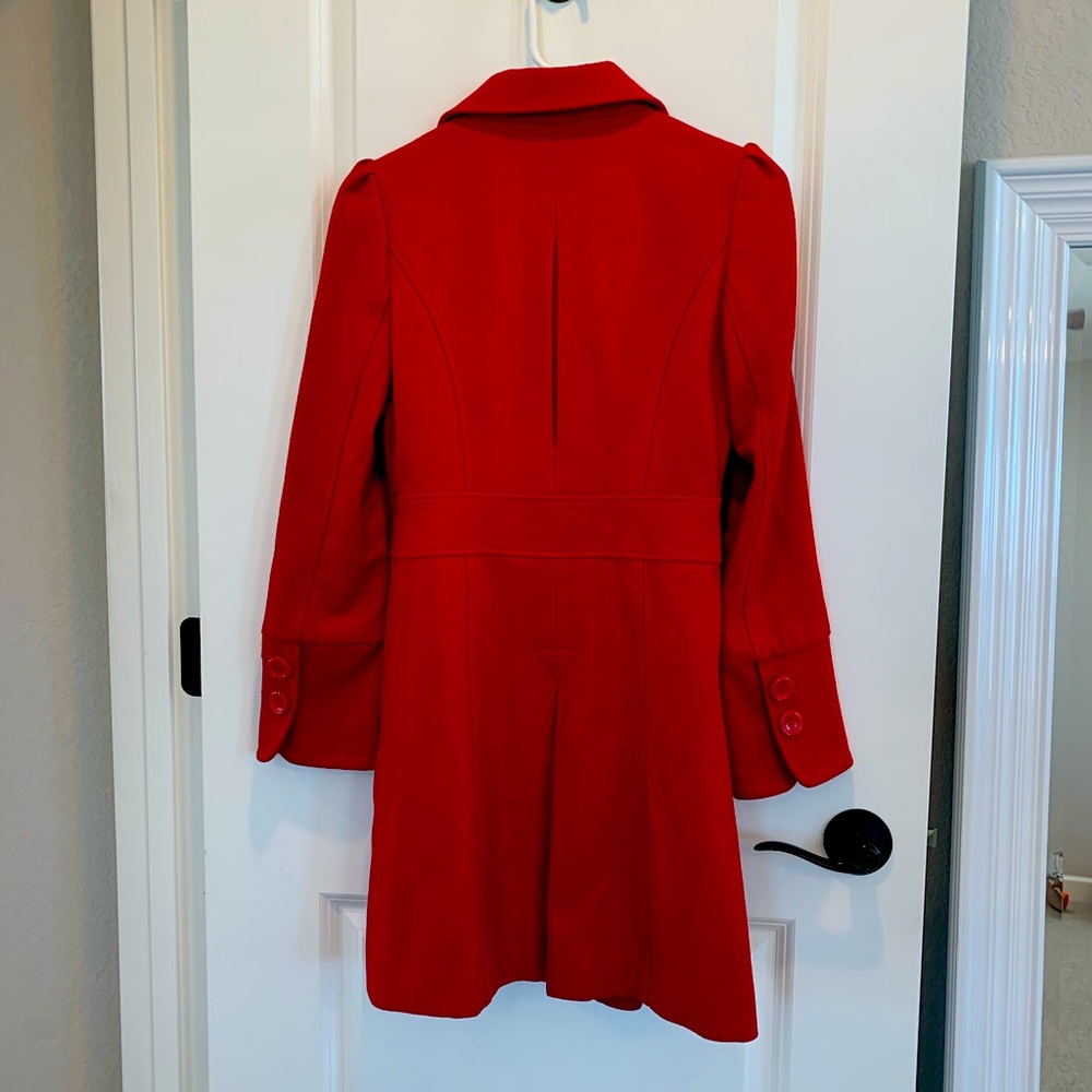 Guess - Picture 2 of 5